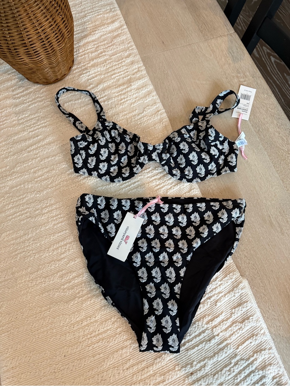 Vineyard Vines Black & White Leaf Print Bikini Set